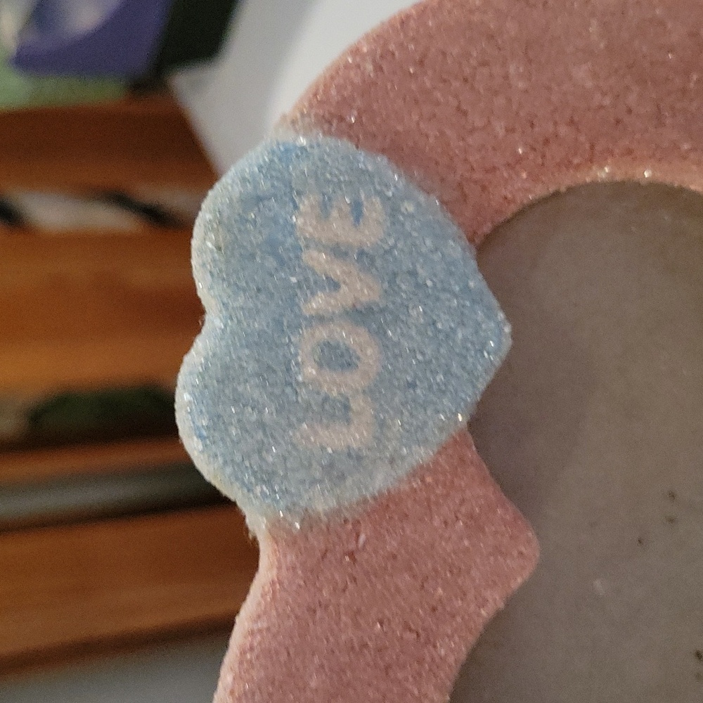 Valentine's Heart Frame - Picture 3 of 5